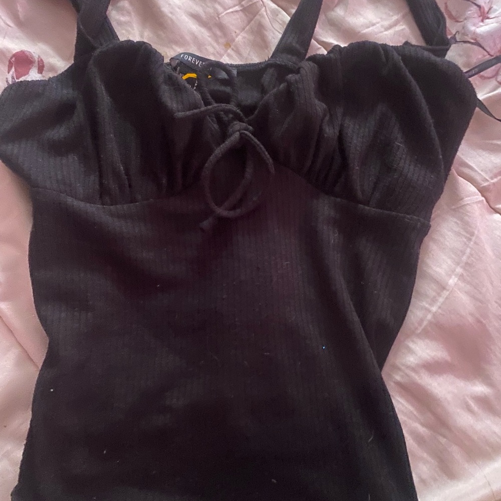 Forever 21 black crop top